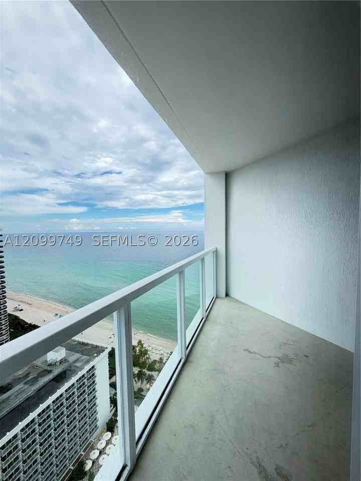 16699 Collins Ave #2806 - Photo 6 of 17