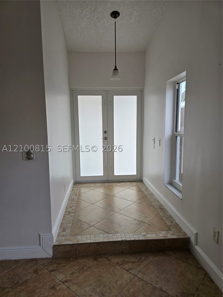 8120 Sw 148th Ct #0 - Photo 7 of 27