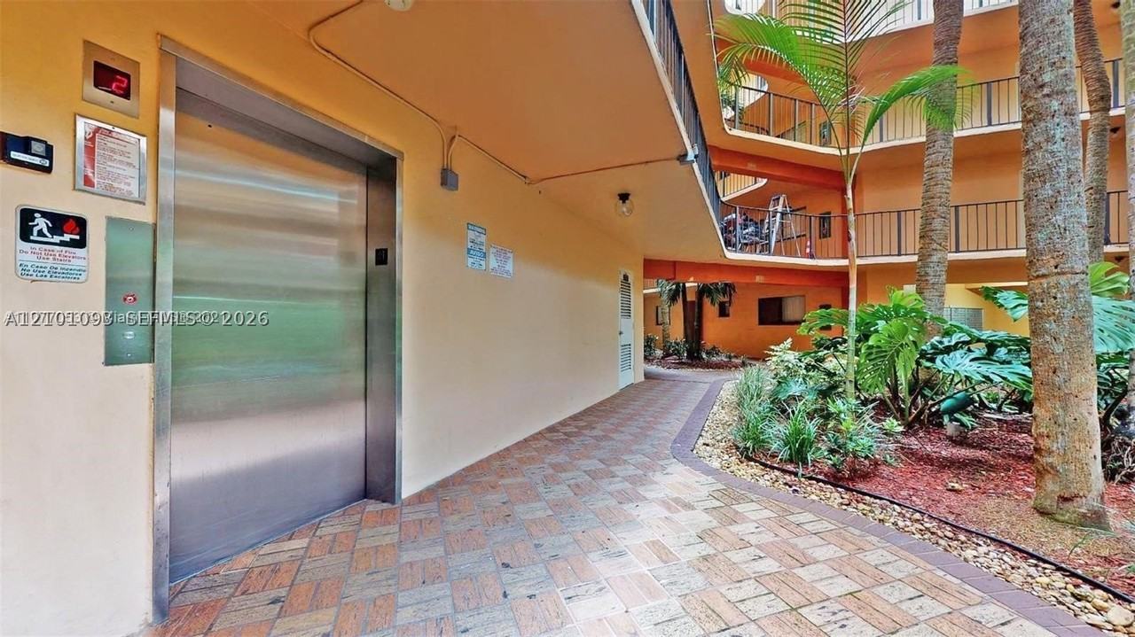 8500 Sw 133rd Avenue Rd #218 - Photo 3 of 16
