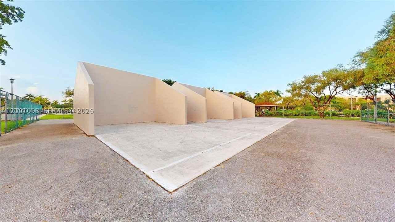 8500 Sw 133rd Avenue Rd #218 - Photo 7 of 16