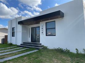 1010 W 1st Ave #1 - Photo 1 of 1