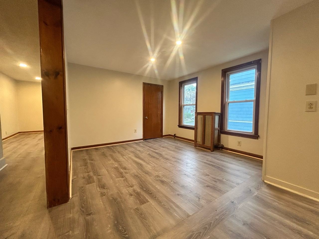 174 Woodlawn Ave #174B - Photo 3 of 12