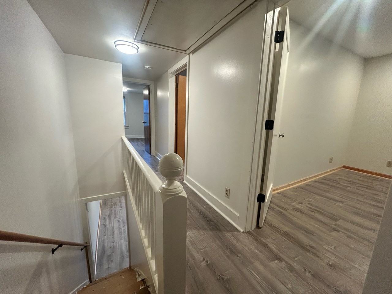 174 Woodlawn Ave #174B - Photo 7 of 12