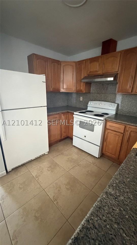 333 Ne 12th Ave #339 - Photo 5 of 19
