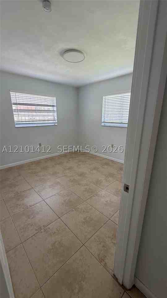 333 Ne 12th Ave #339 - Photo 7 of 19