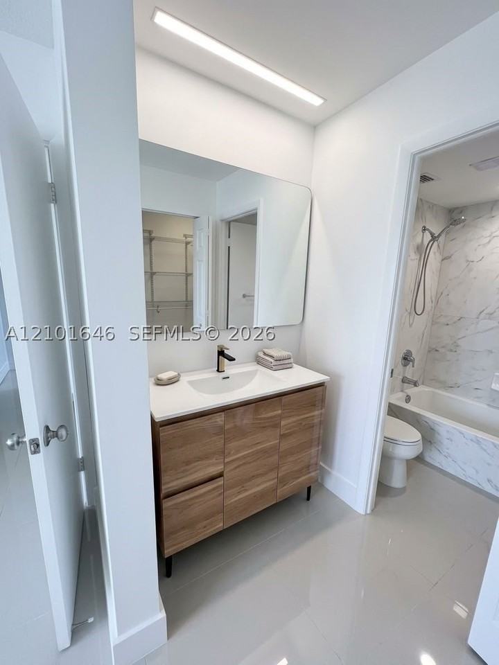 1200 Ne Miami Gardens Dr #214W - Photo 4 of 10
