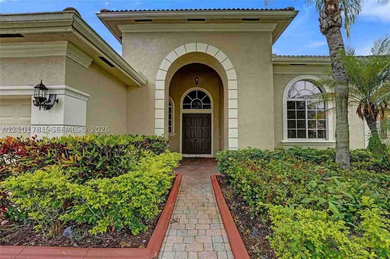 6334 Sw 192nd Ave #6334 - Photo 3 of 50