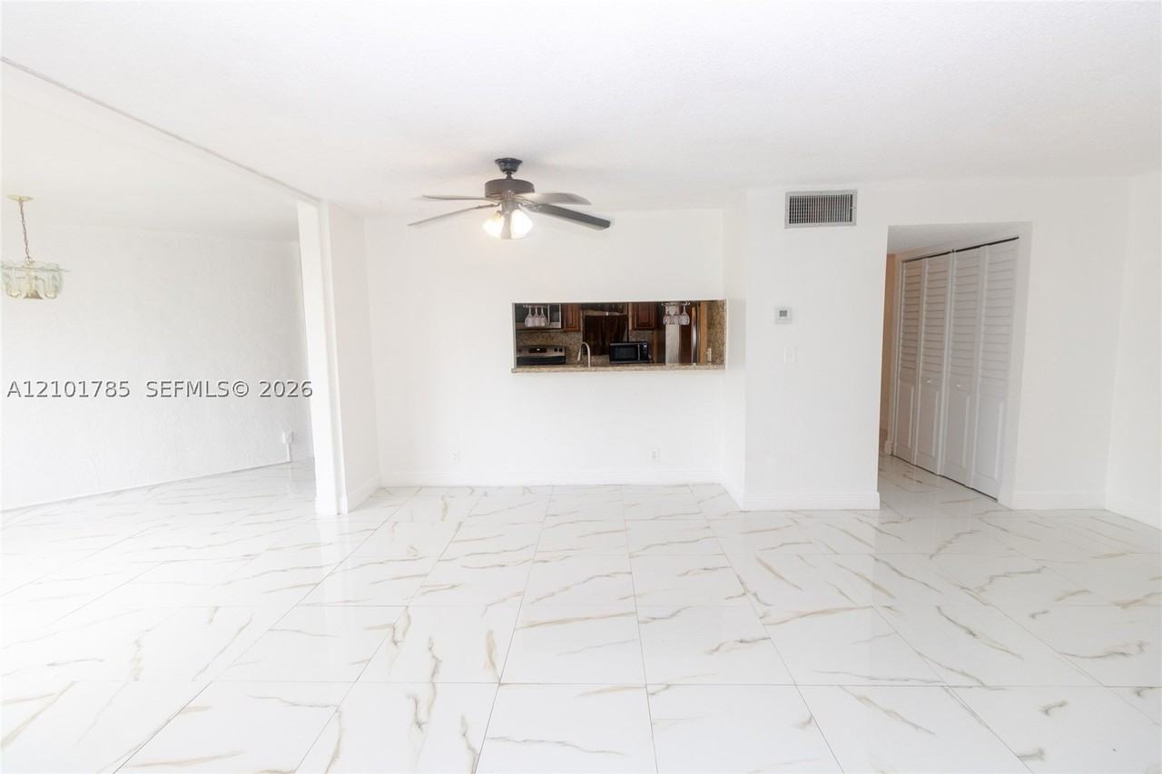 3100 N Pine Island Rd #207 - Photo 6 of 15