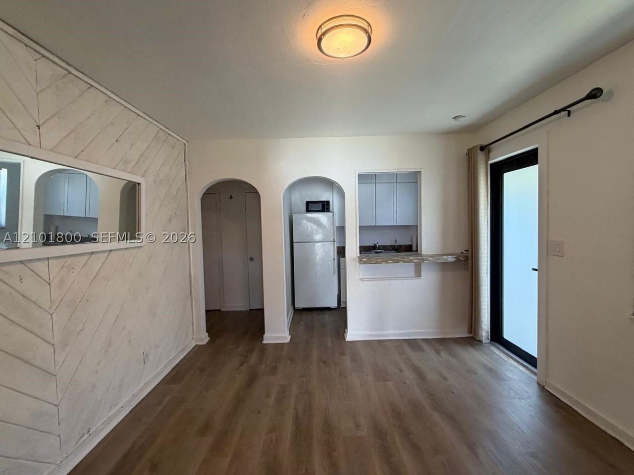1639 Funston St #2 - Photo 2 of 16