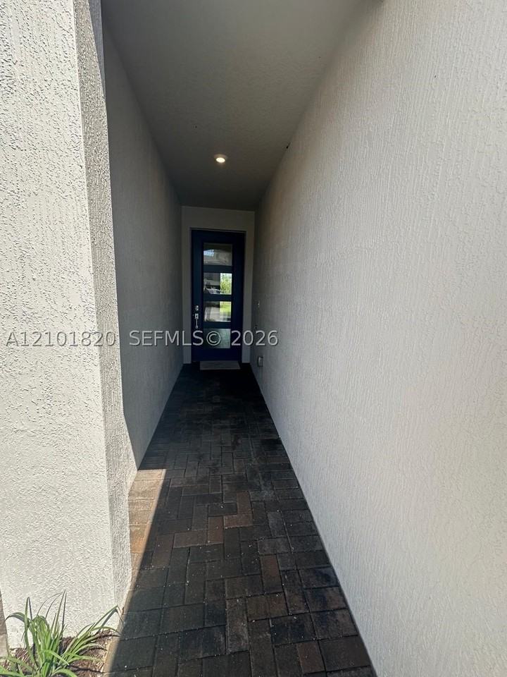 14051 Sw Thorens Dr #94 - Photo 2 of 42