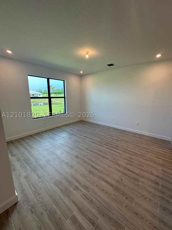 14051 Sw Thorens Dr #94 - Photo 5 of 42