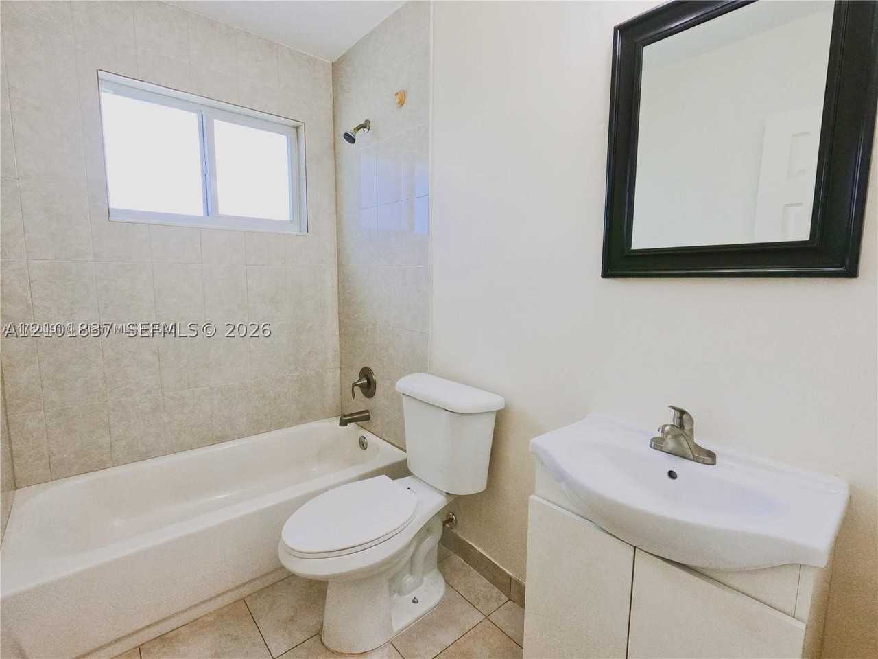 4946 Serafica Dr #18 - Photo 7 of 10