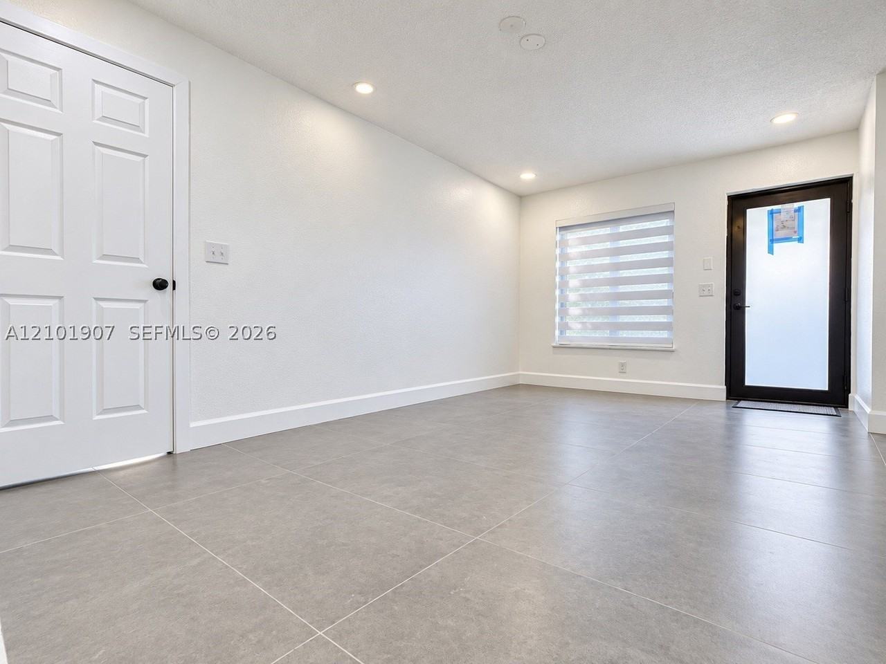 28099 Sw 143rd Ct - Photo 5 of 16