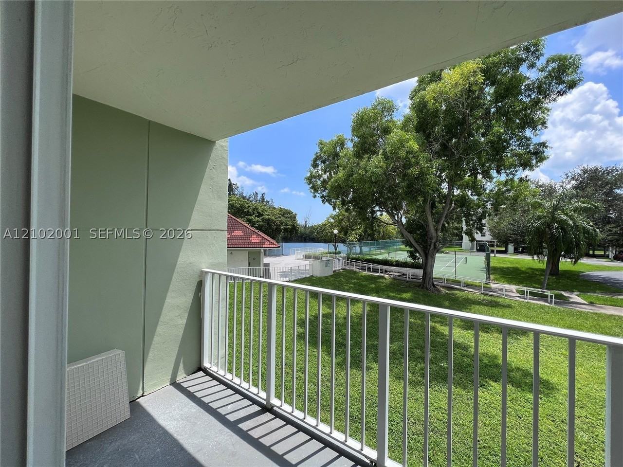 8200 Sw 210th St #114 - Photo 5 of 23