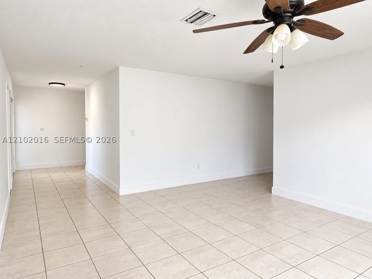 10400 Sw 198th St - Photo 2 of 8