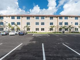 2575 Sw 64th Ave #8 - Photo 1 of 1