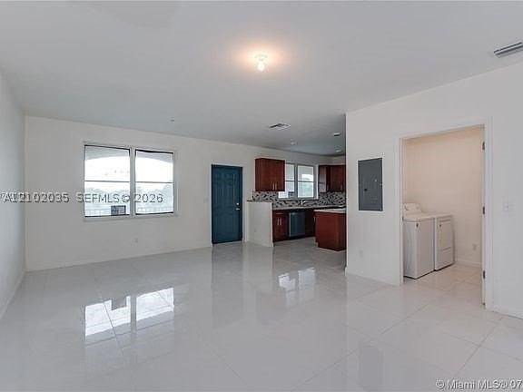 2575 Sw 64th Ave #8 - Photo 5 of 14