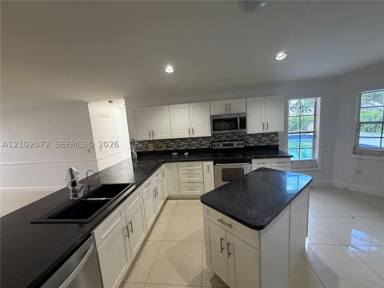 251 Nw 118th Ave #251 - Photo 4 of 20