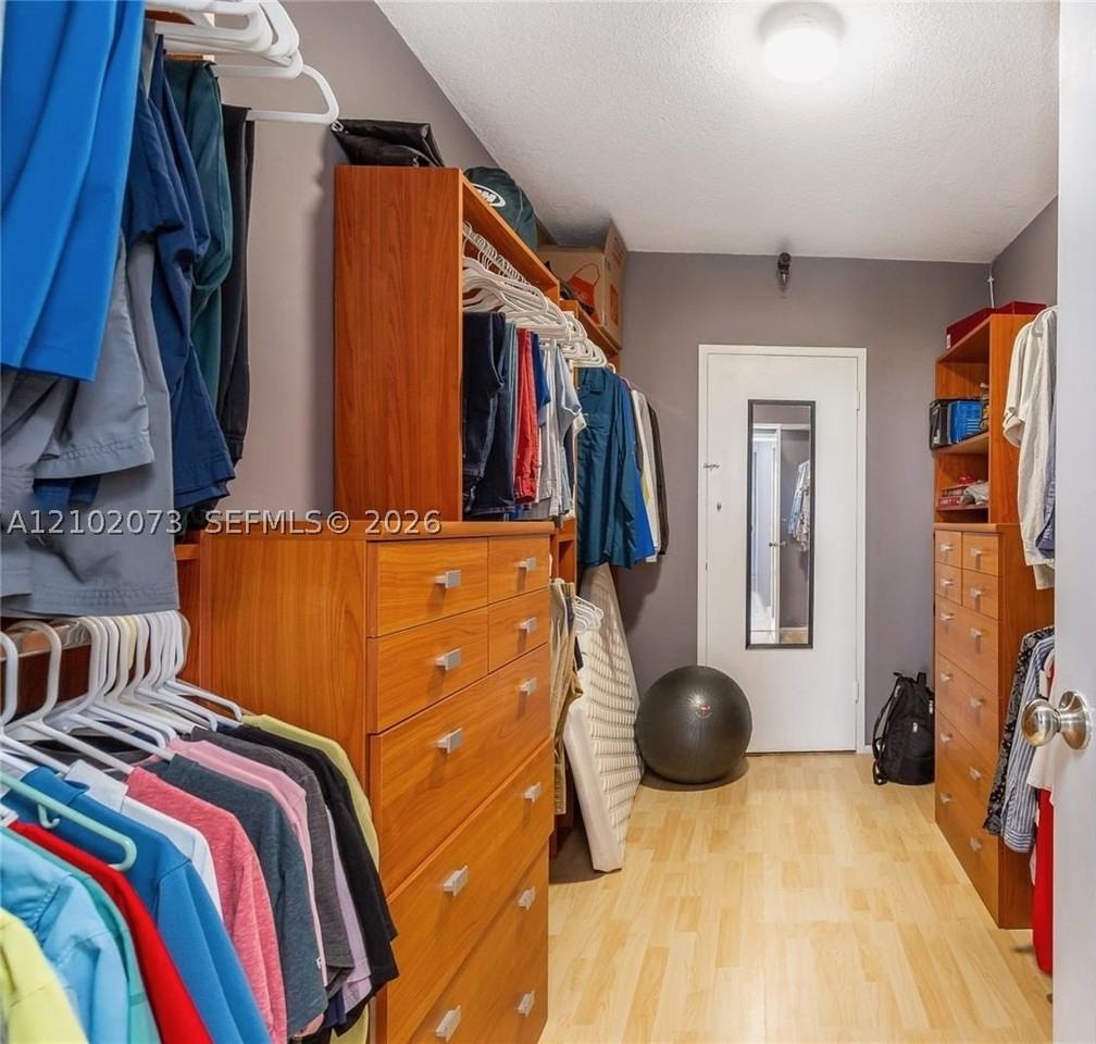 900 Bay Dr #617 - Photo 5 of 25