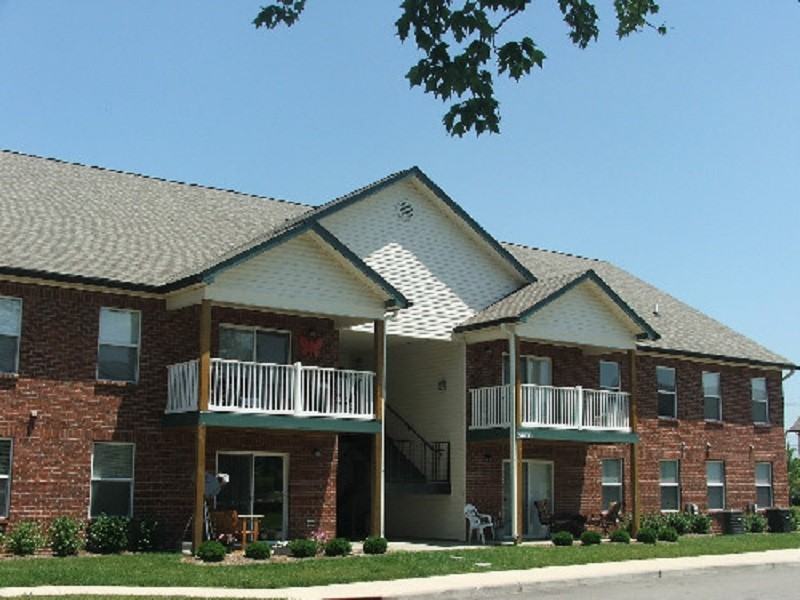 Clearwater Farm Apartment Homes - Photo 3 of 25