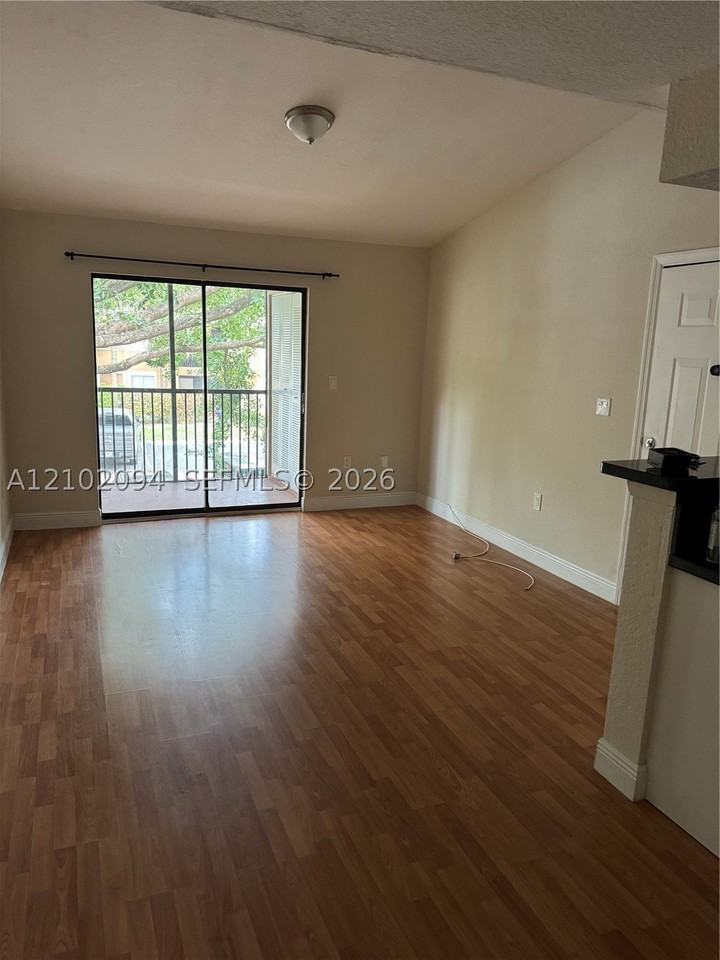 15600 Sw 106th Ln #1006 - Photo 3 of 12
