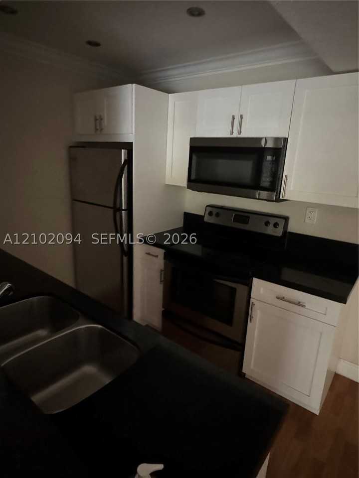 15600 Sw 106th Ln #1006 - Photo 6 of 12