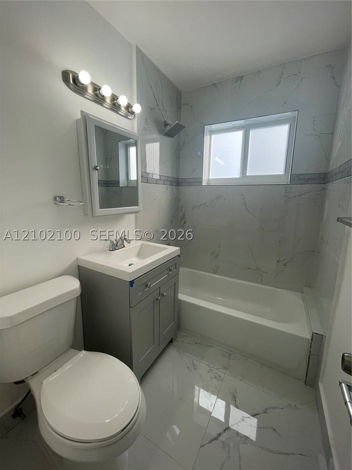 785 81st St #3 - Photo 6 of 12