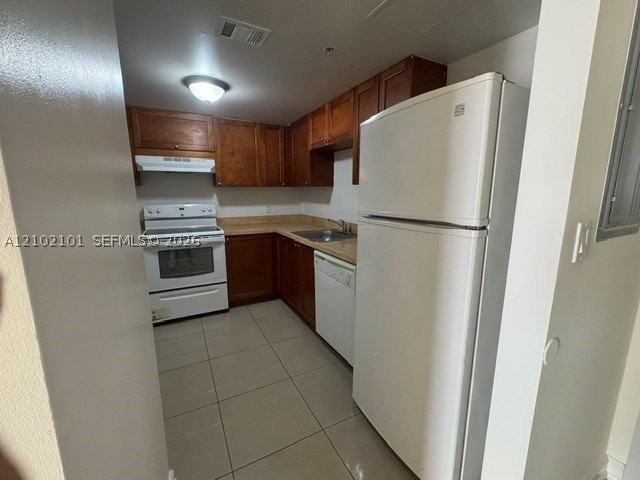 420 Sw 12th Ave #706 - Photo 2 of 8