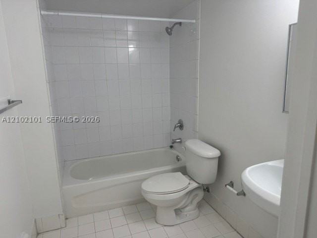 420 Sw 12th Ave #706 - Photo 5 of 8