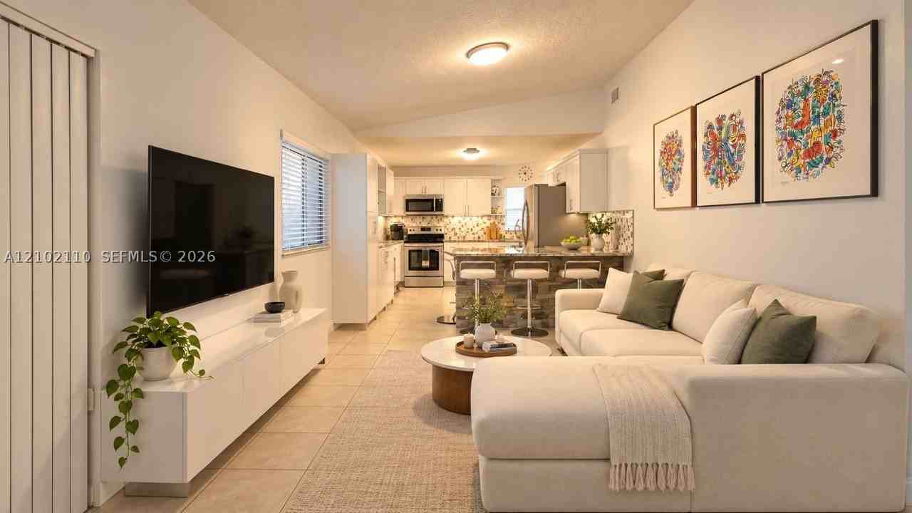 11853 Sw 210th Ter - Photo 4 of 16