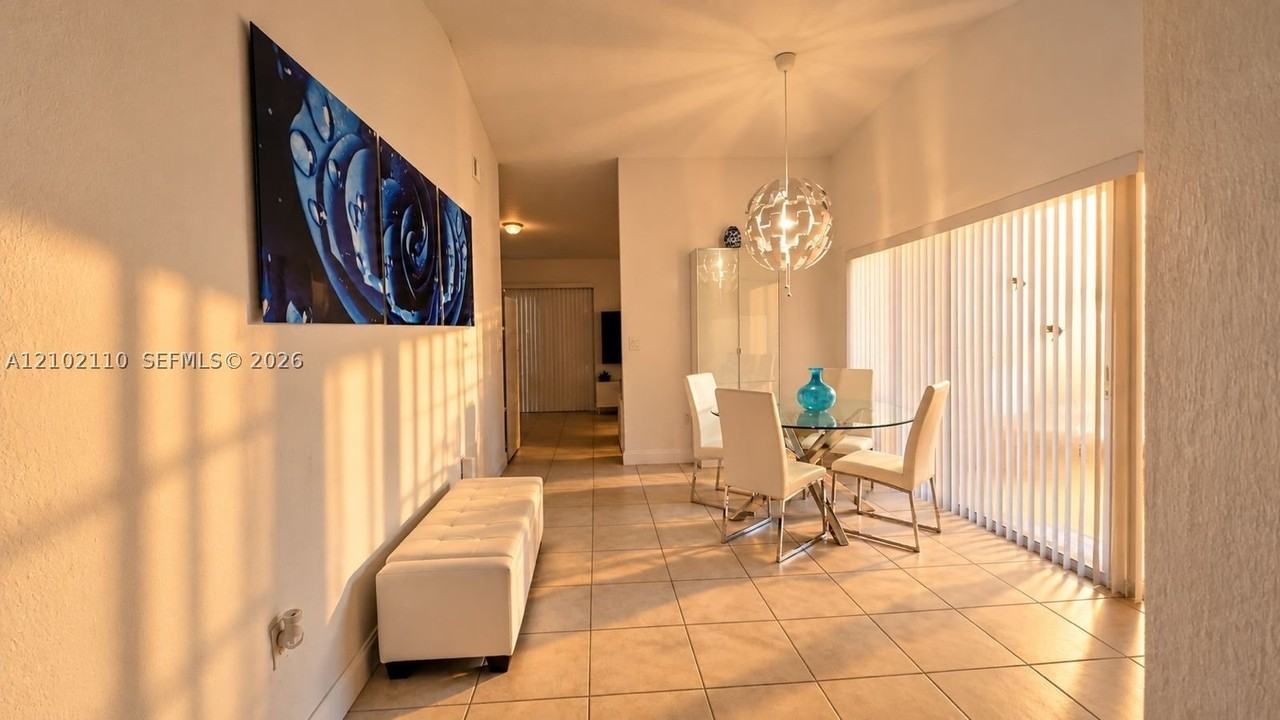 11853 Sw 210th Ter - Photo 6 of 16
