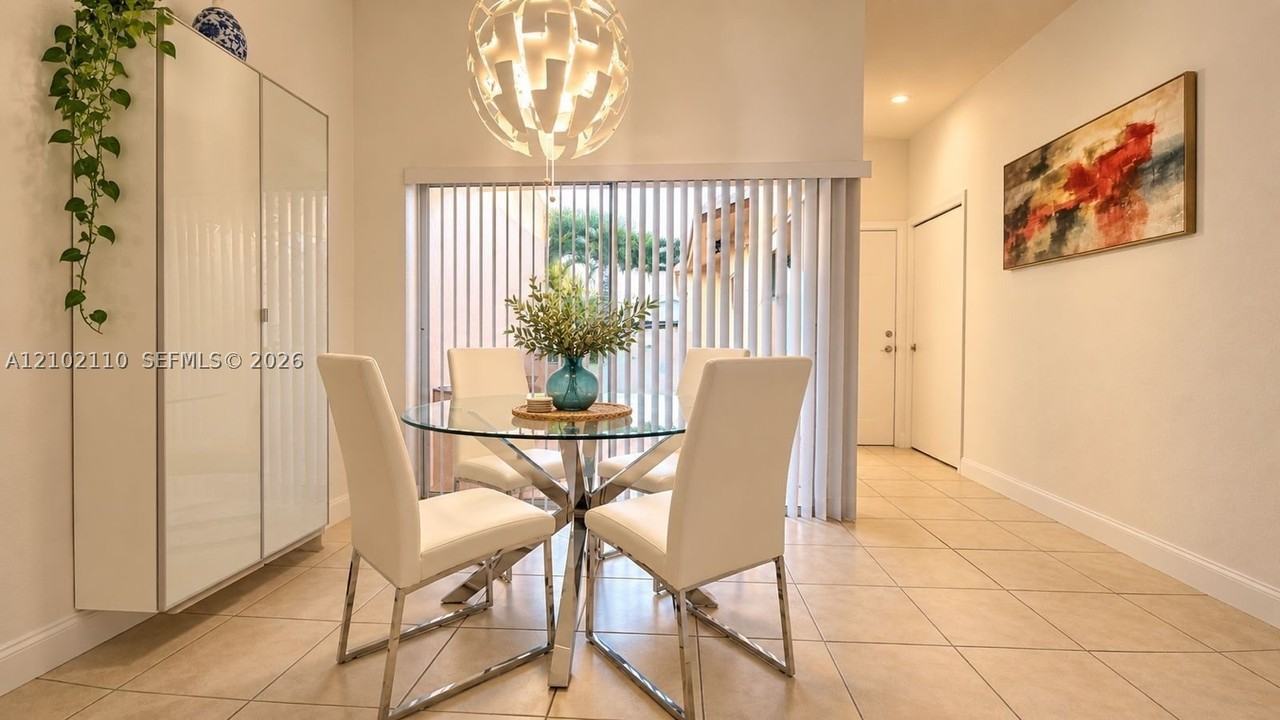 11853 Sw 210th Ter - Photo 7 of 16