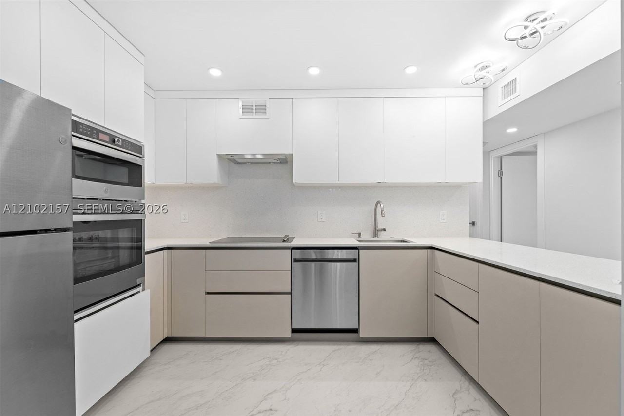 100 Bayview Dr #1919 - Photo 5 of 18