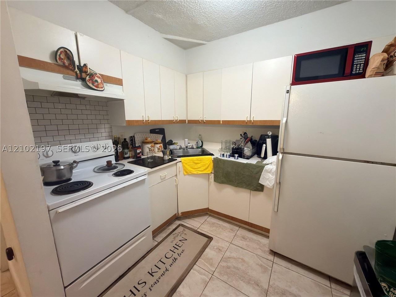 747 Nw 13th Ave #2 - Photo 5 of 9