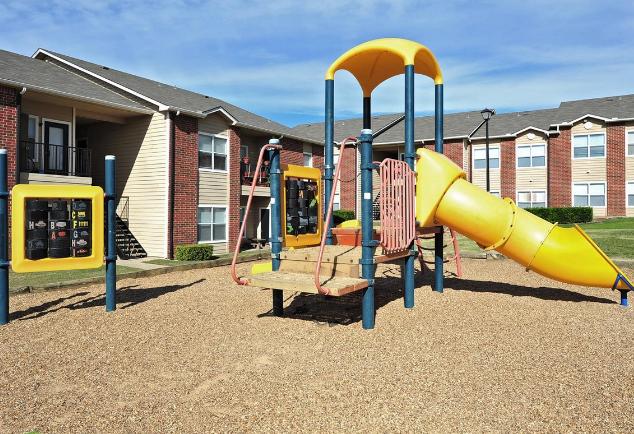 Stonebrook Village Apartments - Photo 3 of 16