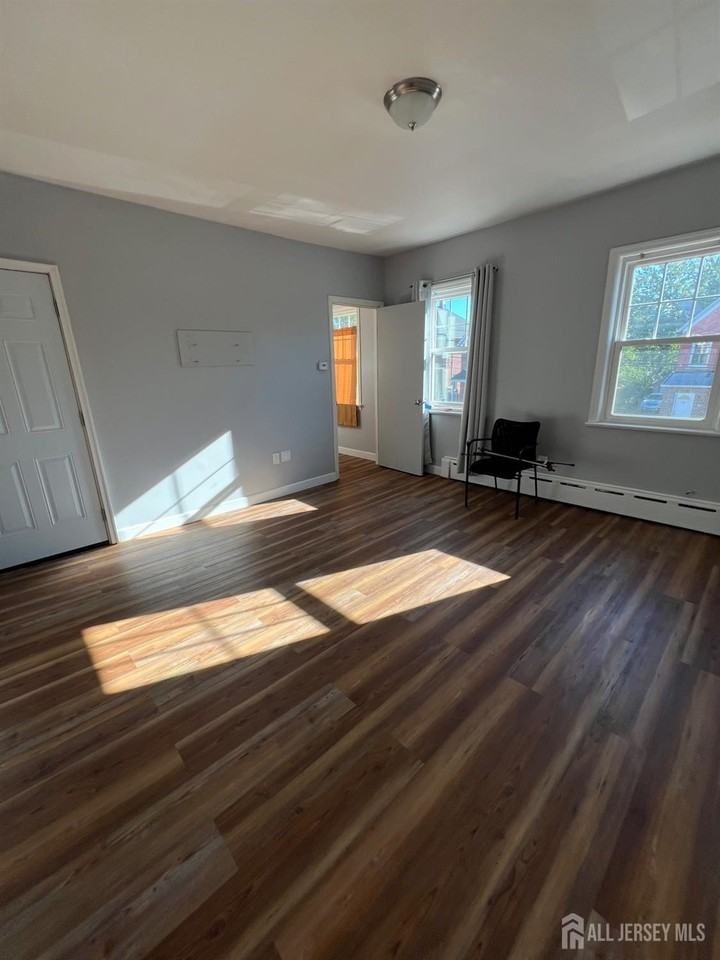 78 Pulaski Ave #2 - Photo 2 of 18
