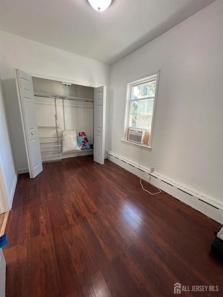 78 Pulaski Ave #2 - Photo 6 of 18