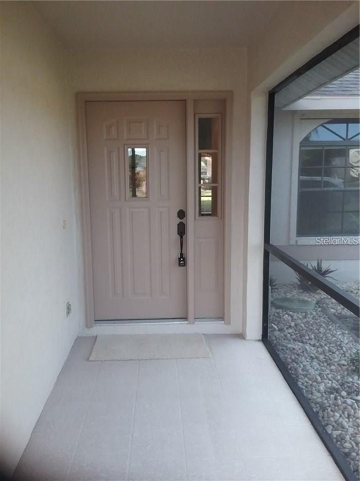 700 Lehigh Rd - Photo 3 of 10