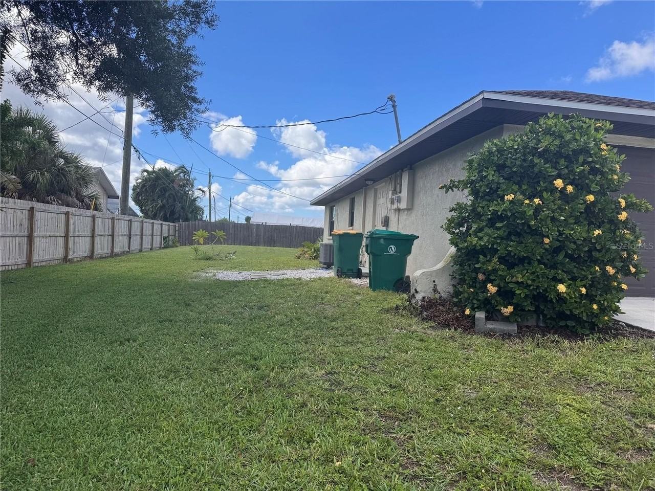 11452 Oceanspray Blvd - Photo 3 of 15