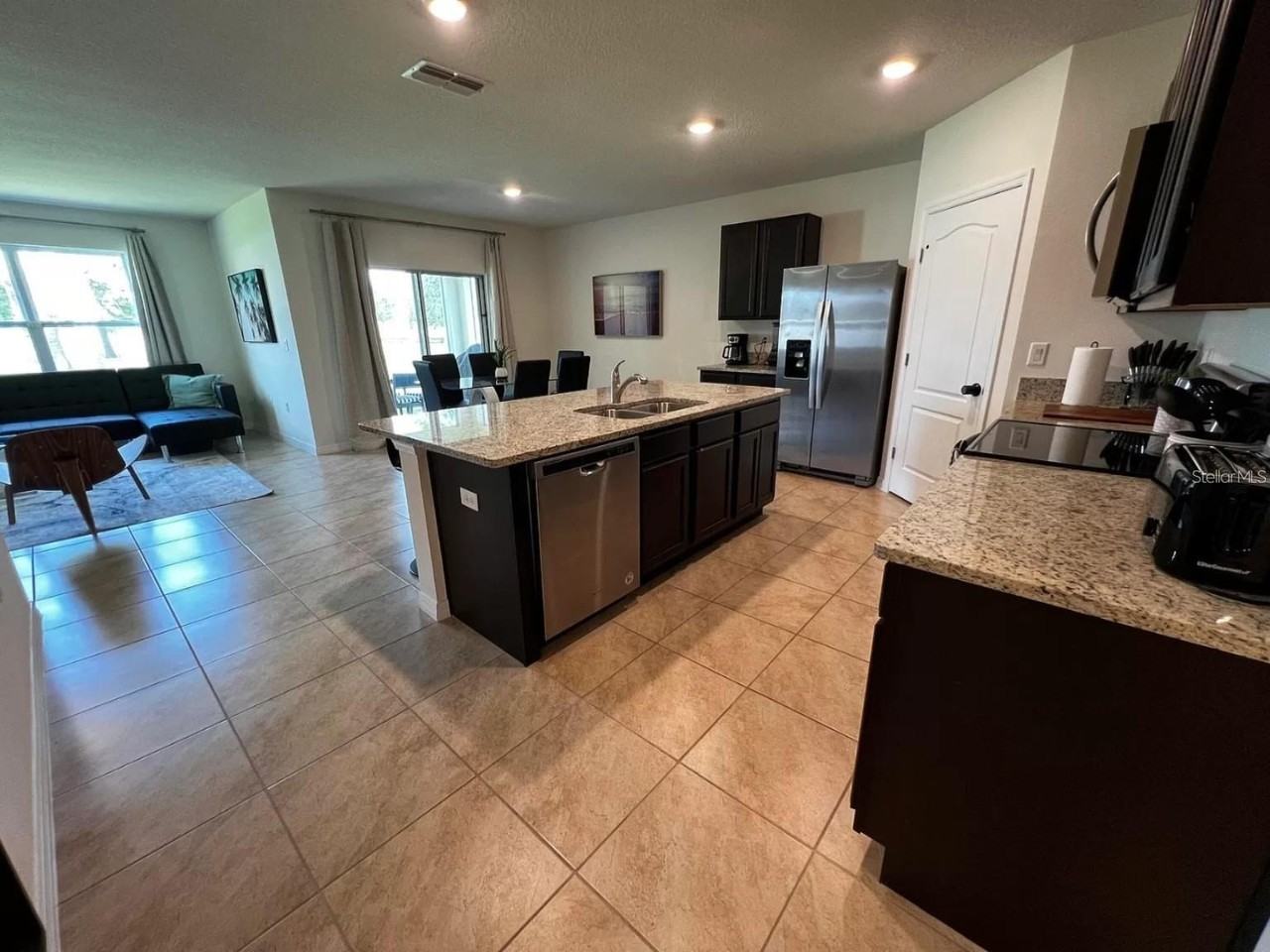 3394 Tawny Grove Pl - Photo 7 of 27