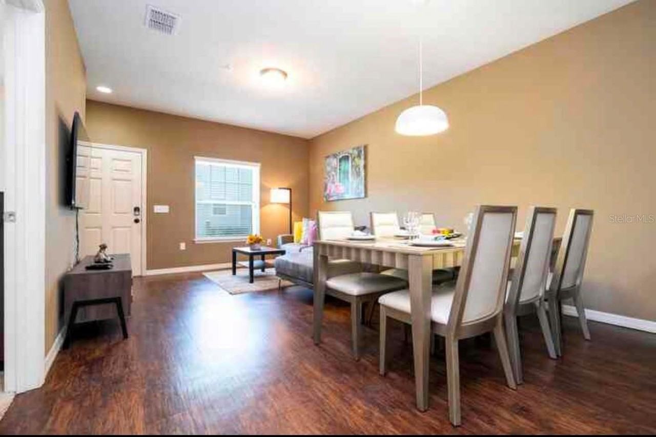 3218 Cupid Pl - Photo 2 of 19