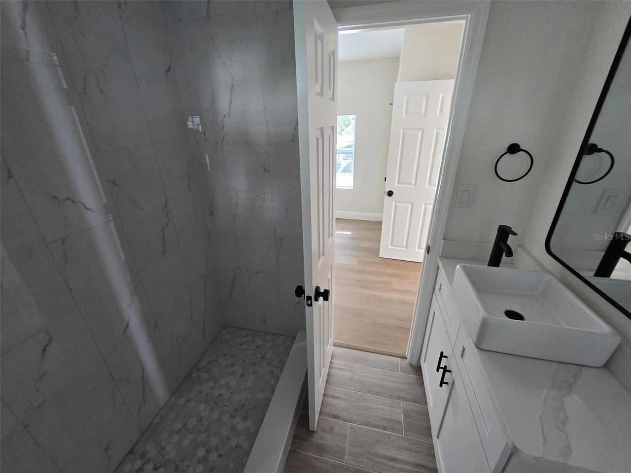 416 W Ianthe St #2 - Photo 7 of 9
