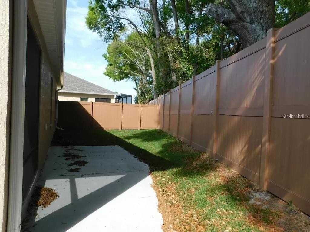 2461 Nellie Rd - Photo 4 of 15