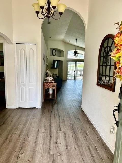 15545 Markham Dr - Photo 4 of 17