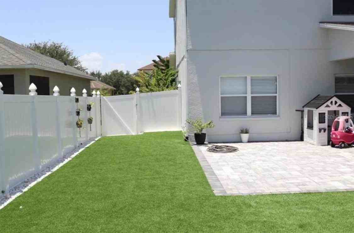 2732 Star Grass Cir - Photo 5 of 31
