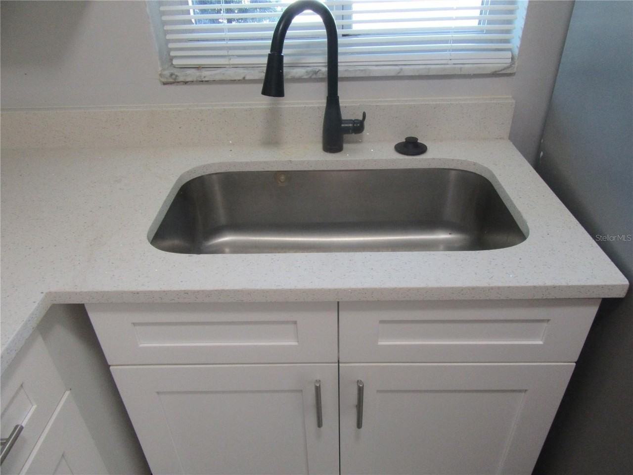 5900 22nd Ave N #1 - Photo 6 of 21