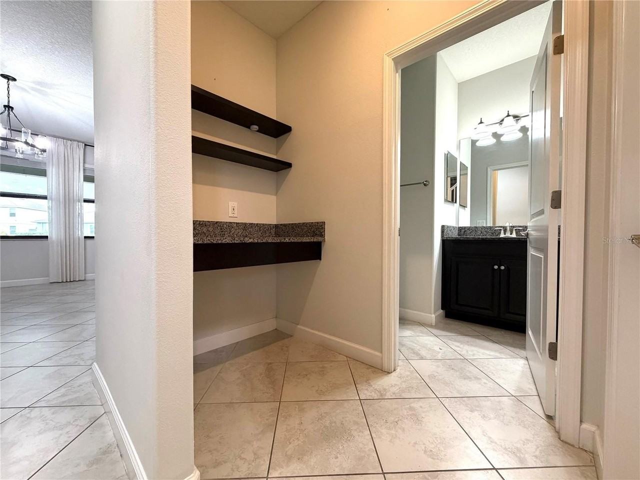 1460 Fort Cobb Ter - Photo 2 of 33