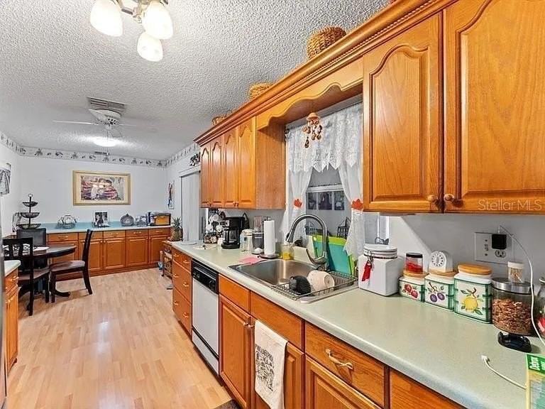 11404 Stansberry Dr - Photo 6 of 16