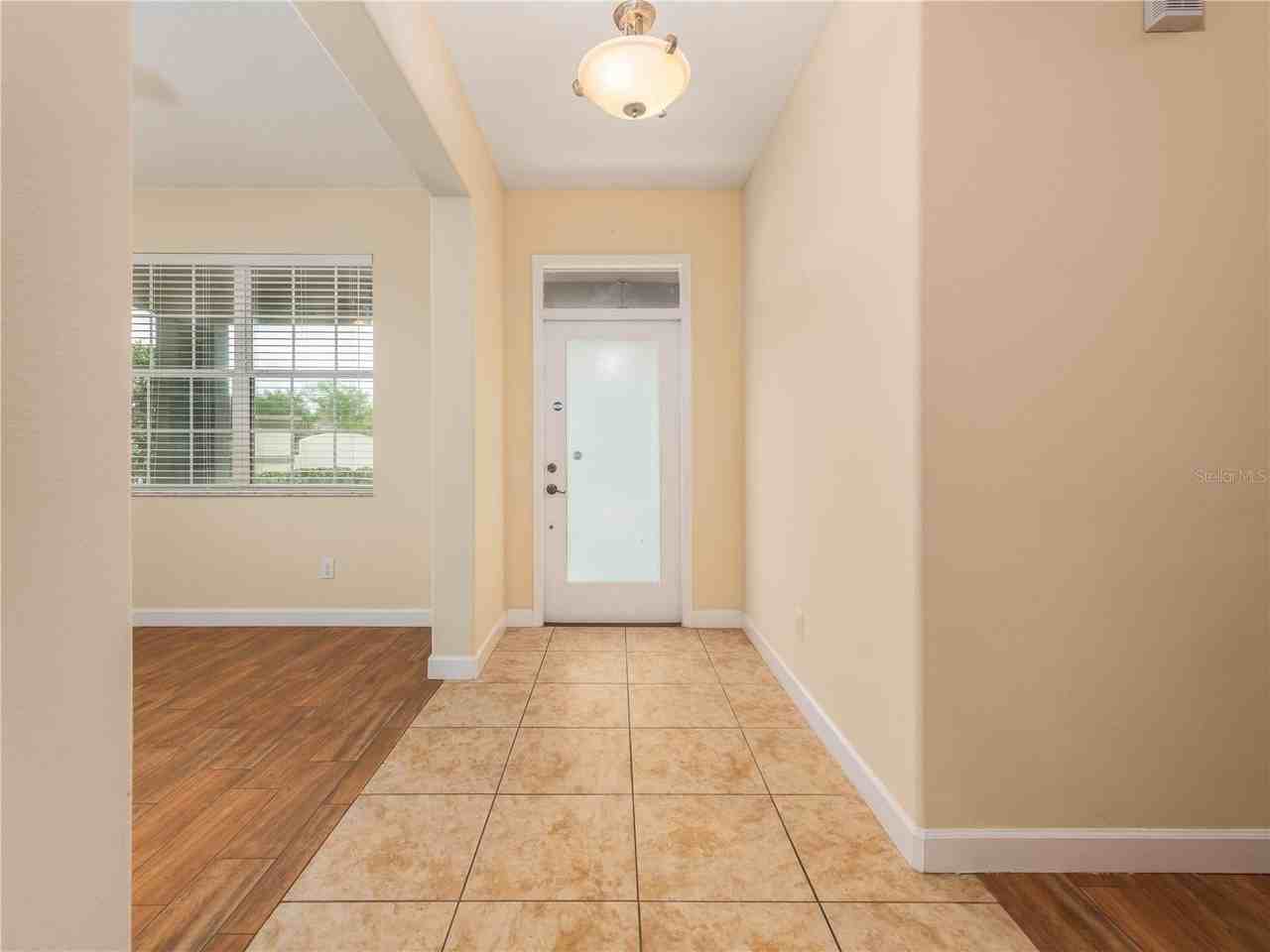 20162 Oakflower Ave - Photo 4 of 37