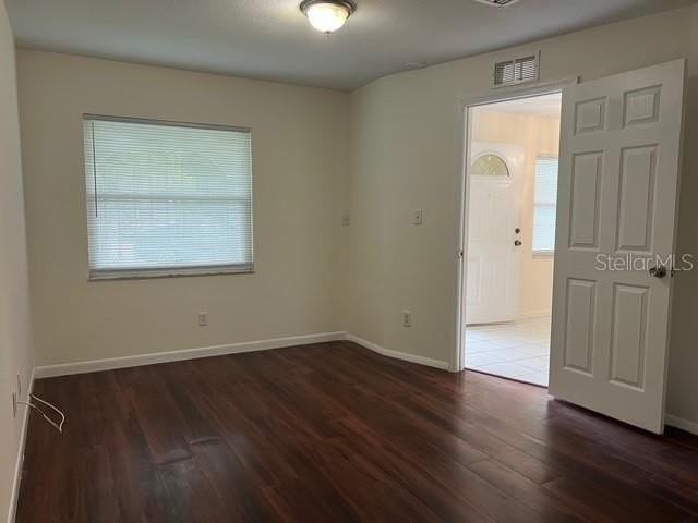 3655 Dellefield St - Photo 6 of 32
